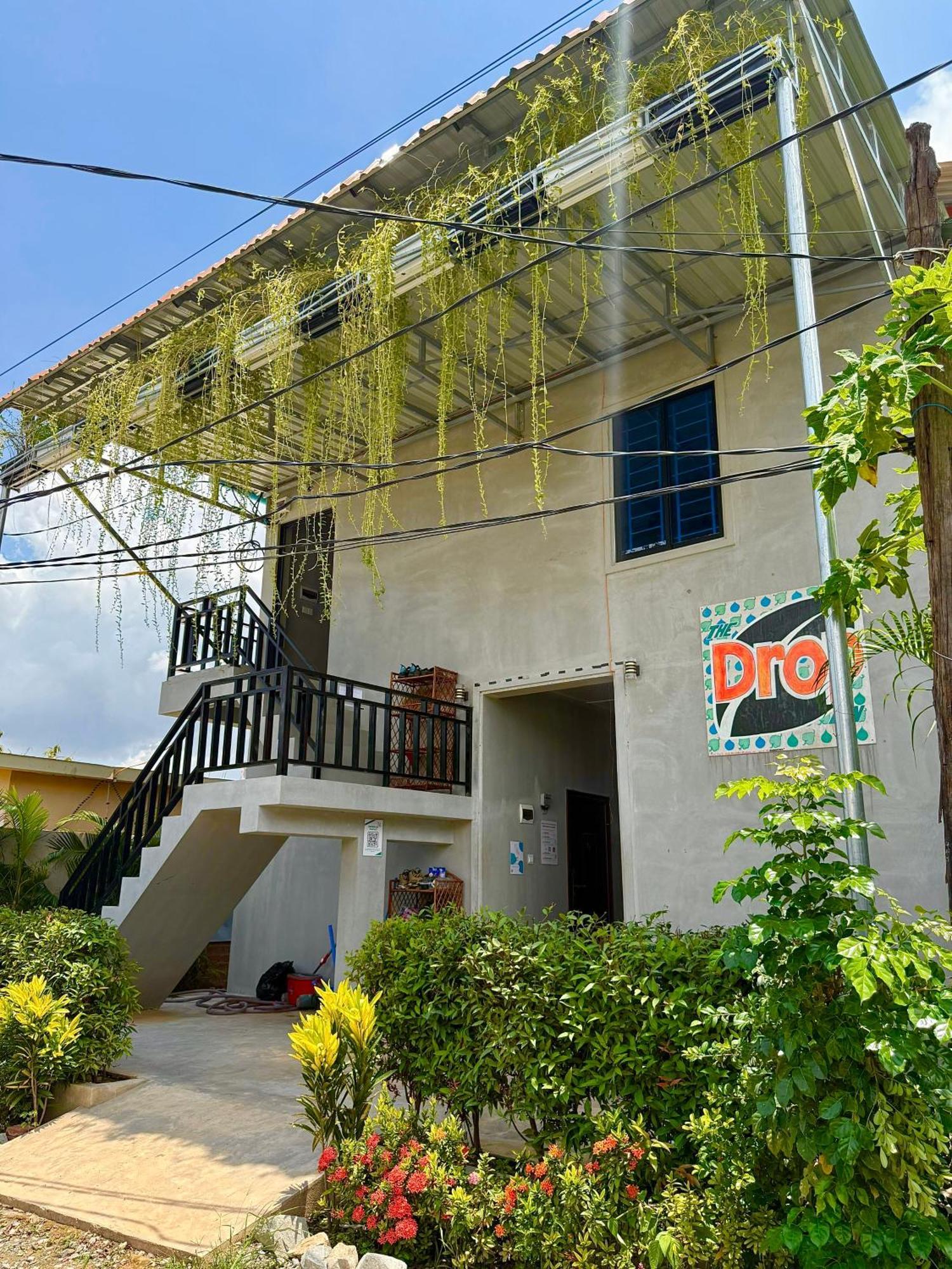 The Drop Inn Siem Reap Bagian luar foto